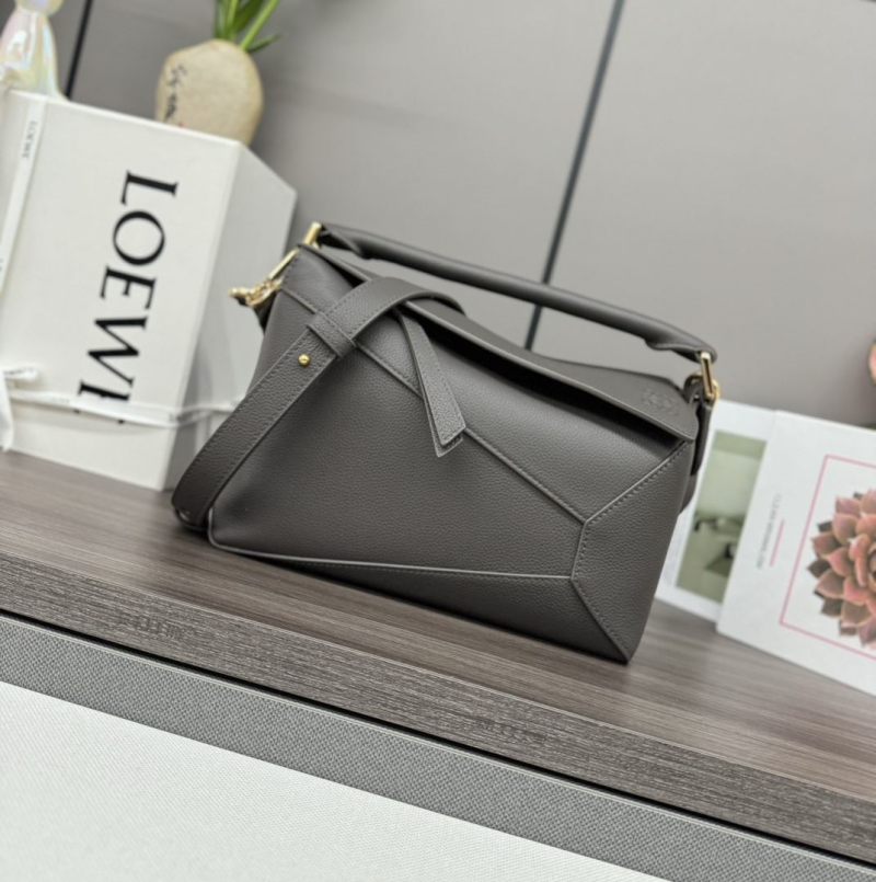 l*ew* handle bags